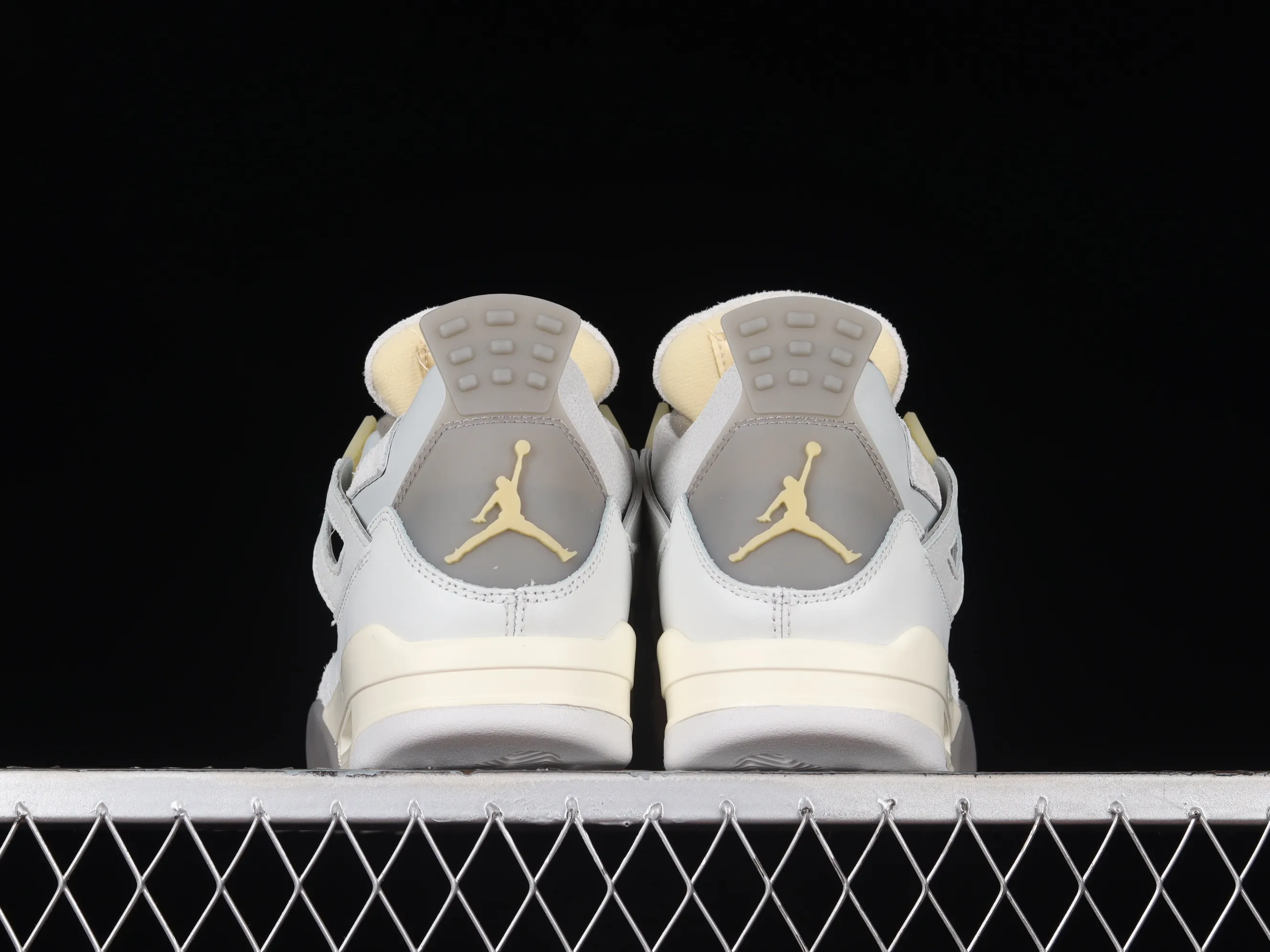 All categories Air Jordan Jordan series basketball shoes Air Jordan 4 LW version Air Jordan 4 Retro "Craft" AJ4 Joe 4 gray cement DV3742-021